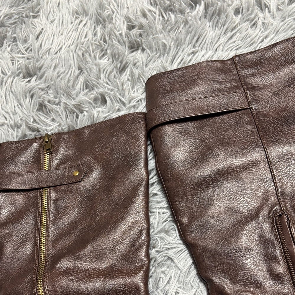 Brown Riding Boots - Picture 9 of 15